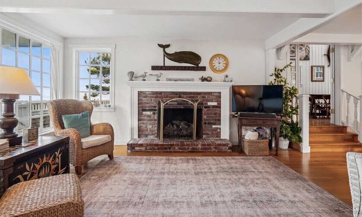 Photo of Bedroom in Downtown Cannon Beach