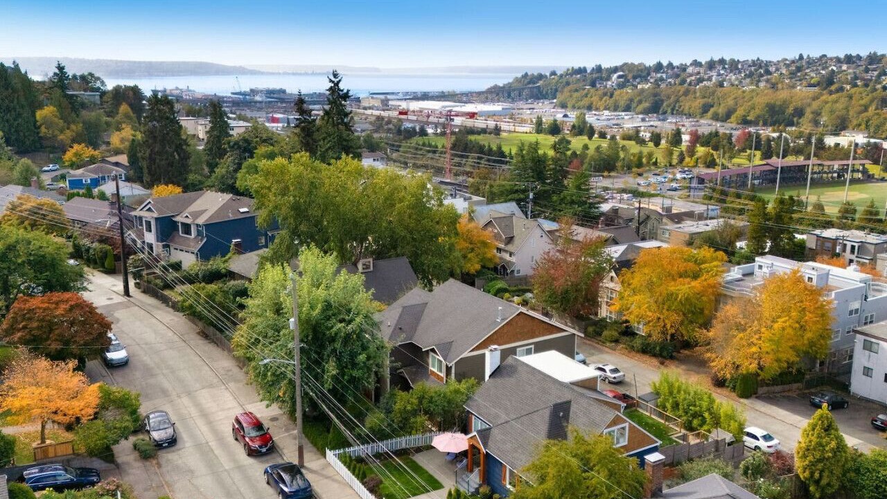 Photo of Outdoor in North Queen Anne