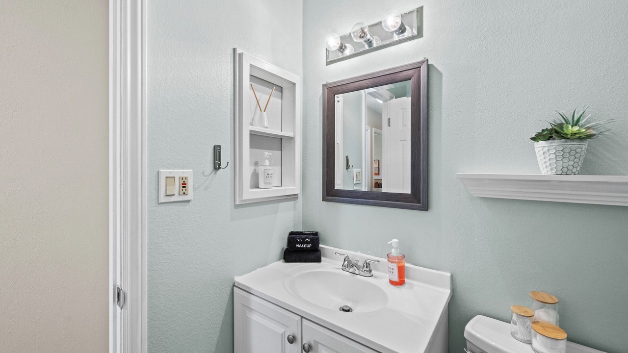 Photo of Bathroom in North Valley