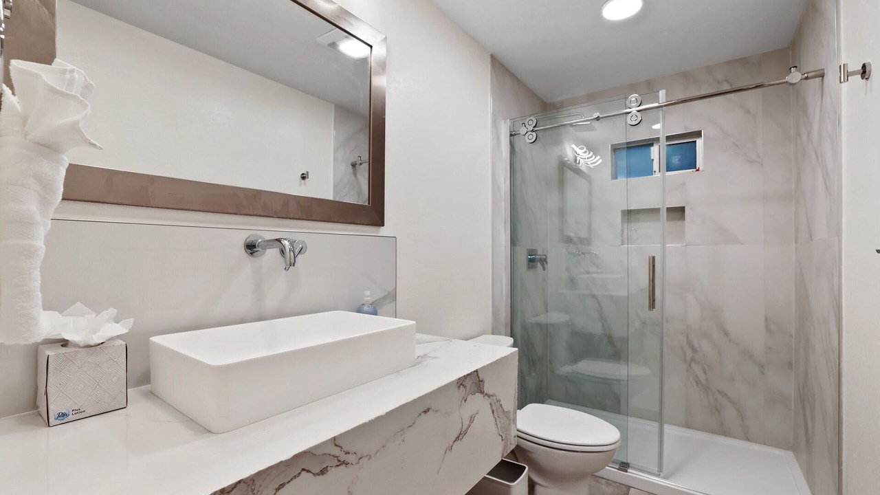 Photo of Bathroom in Country Club Estates