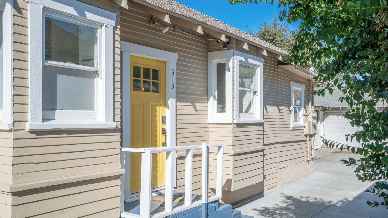 Photo of Outdoor in Westmont