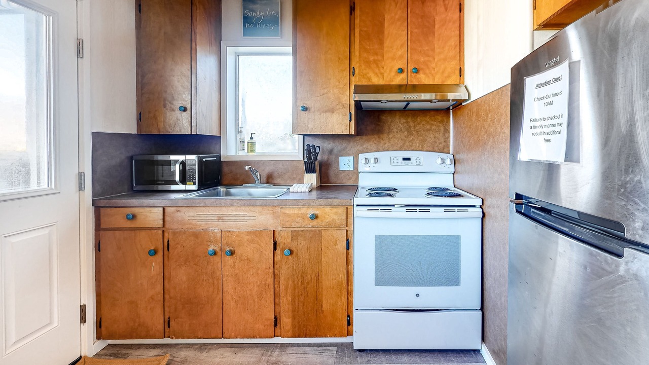 Photo of Kitchen in Edgewater Shores