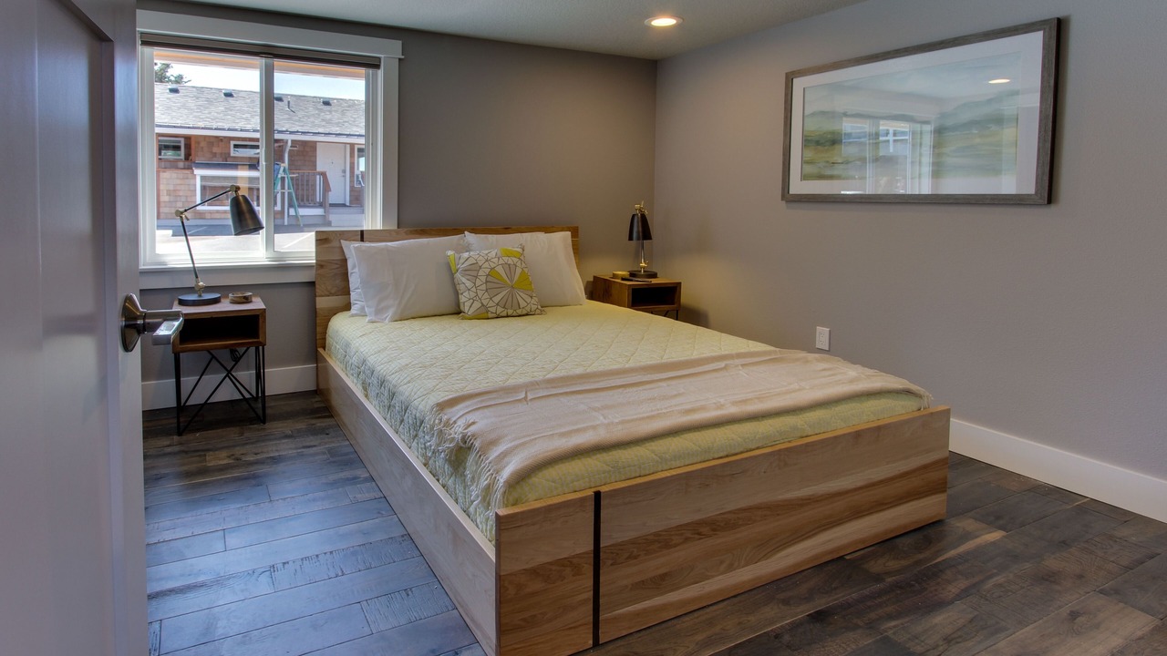 Photo of Bedroom in Oceanside