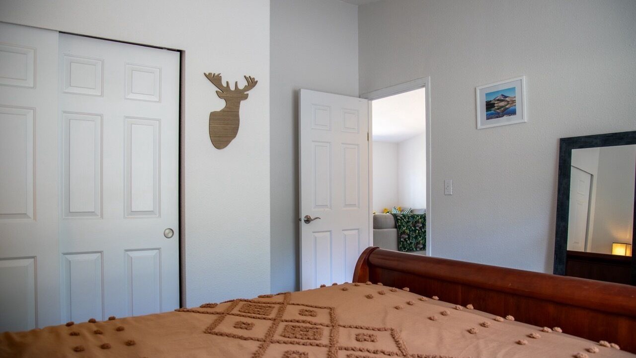 Photo of Bedroom in Sisters
