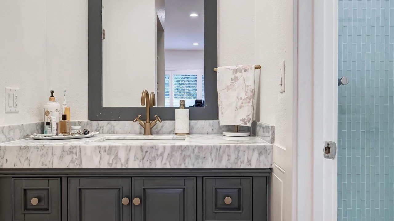 Photo of Bathroom in Beverly Grove
