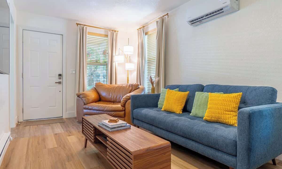 Photo of Livingroom in Old Southwest