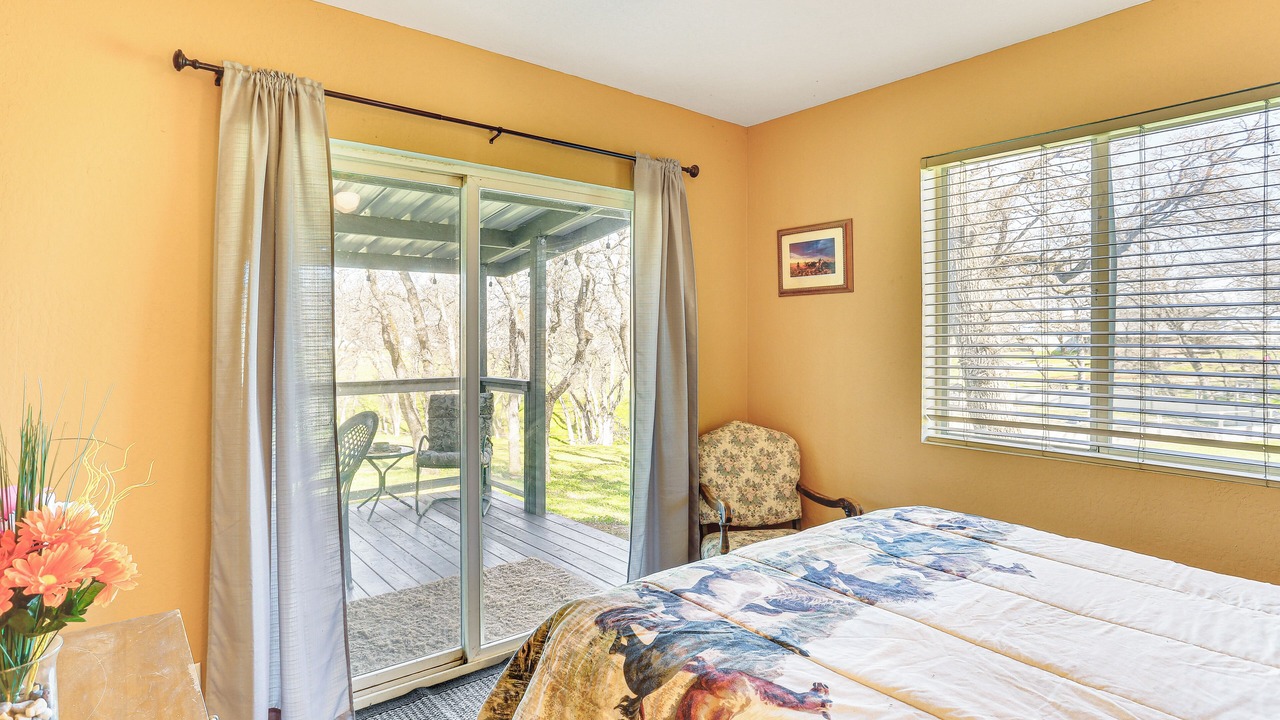 Photo of Bedroom in Red Bluff