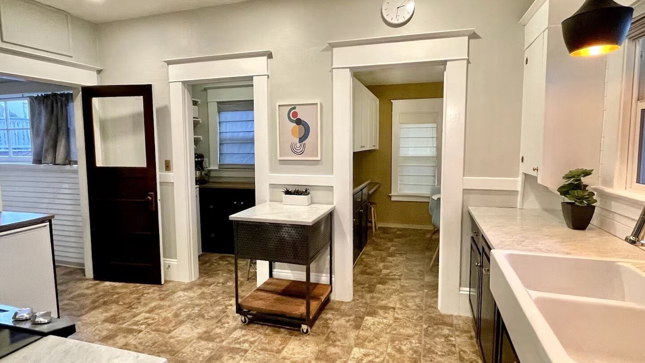 Photo of Kitchen in Hollywood District