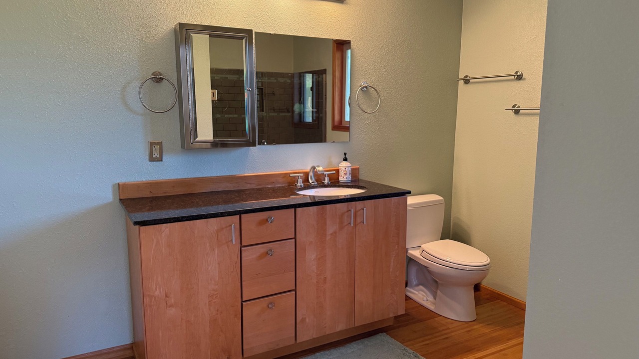 Photo of Bathroom in Ocean Park