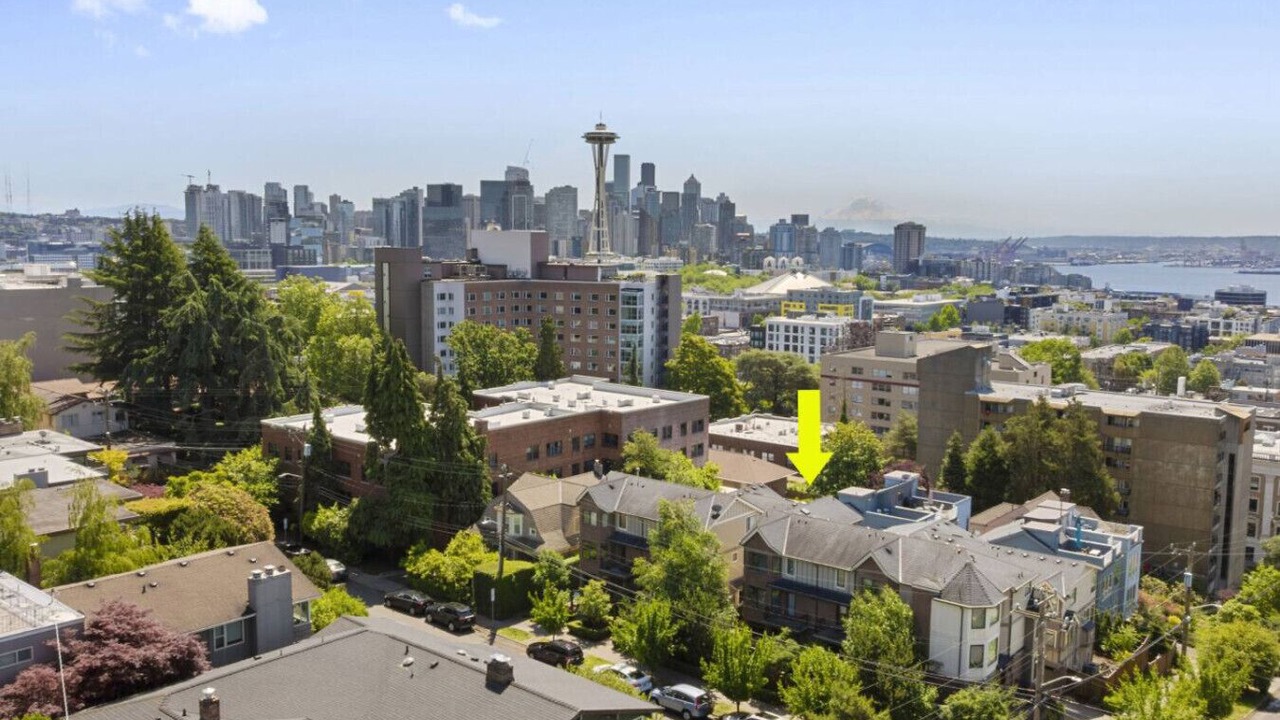 Photo of Outdoor in Lower Queen Anne