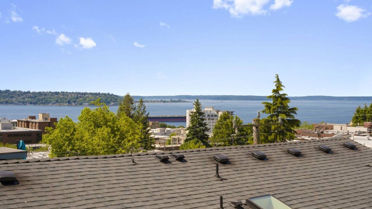 Photo of Others in Lower Queen Anne