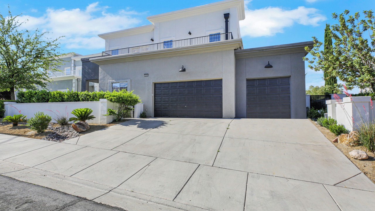 Photo of Outdoor in Canyon Gate