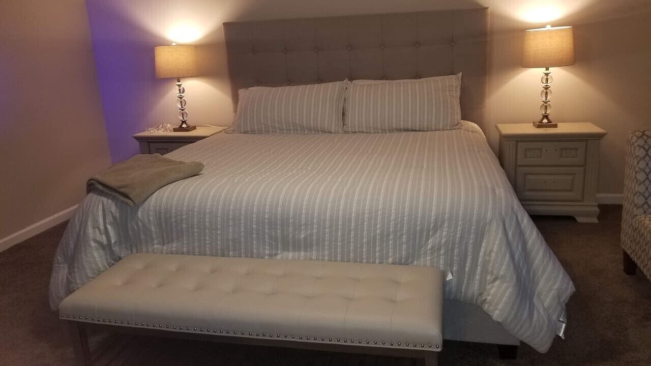 Photo of Bedroom in Bayshore