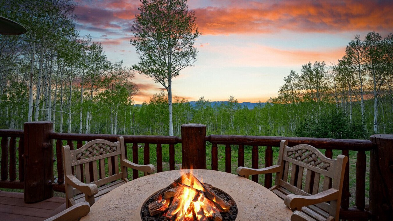 Photo of Outdoor in Silver Summit