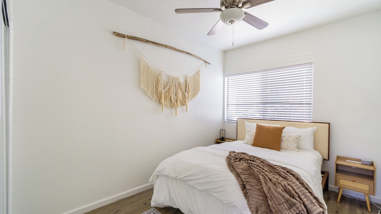 Photo of Bedroom in Mid-City