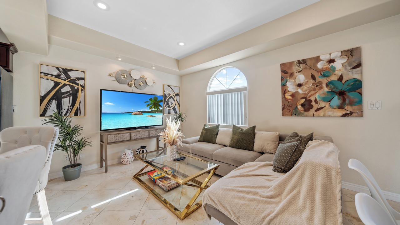 Photo of Bedroom in Mid-City