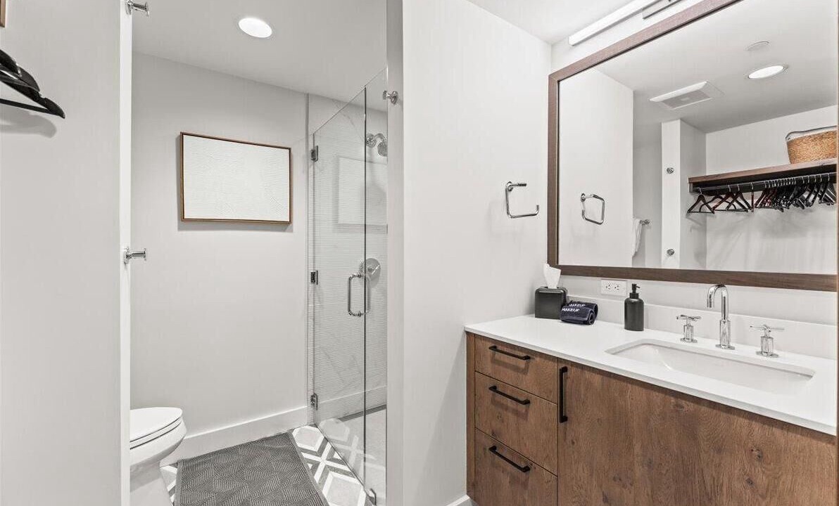 Photo of Bathroom in Stateline