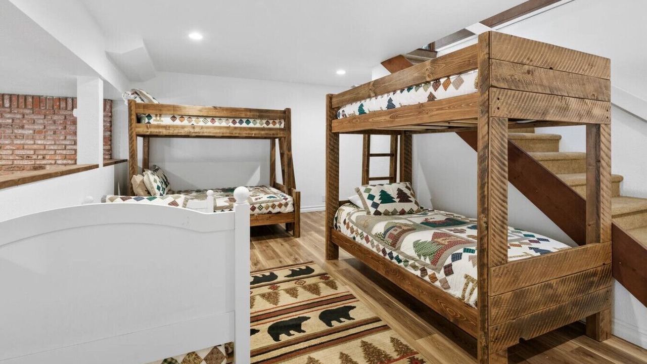Photo of Bedroom in Upper Moonridge