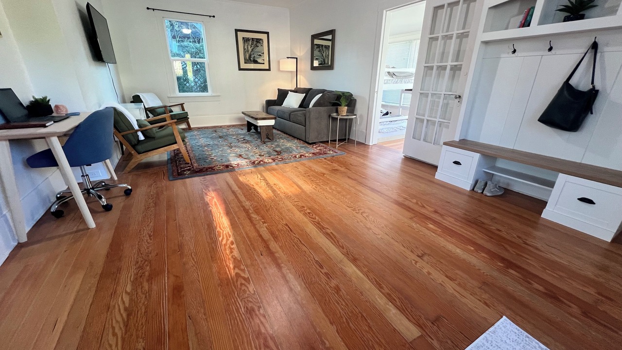 Photo of Livingroom in Albion