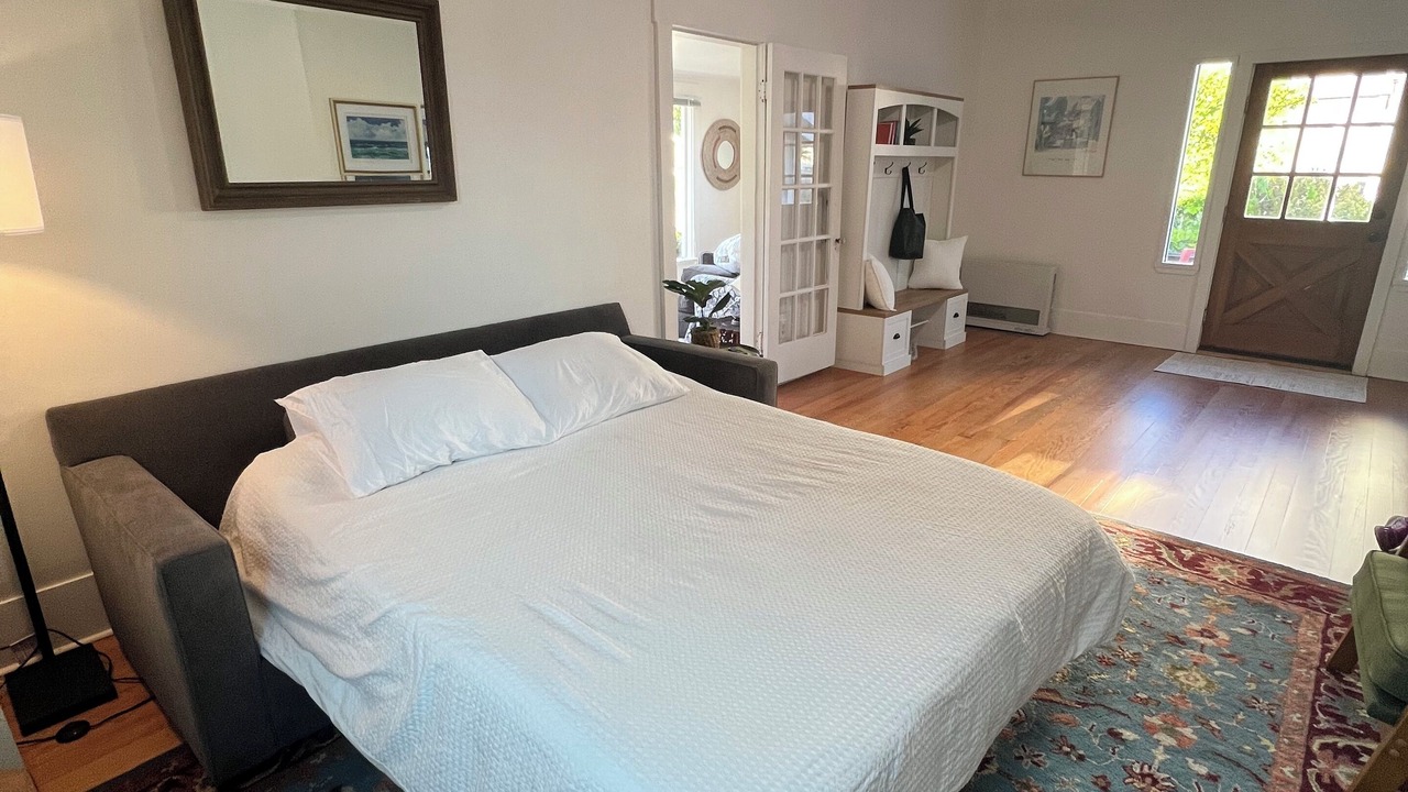 Photo of Bedroom in Albion