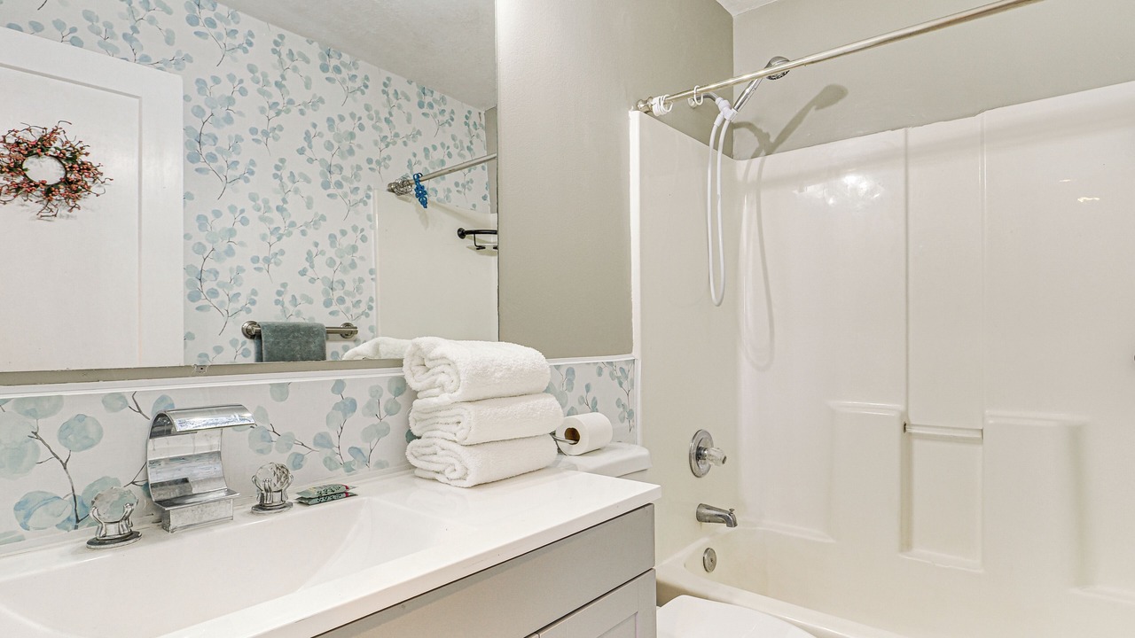 Photo of Bathroom in Rivergrove