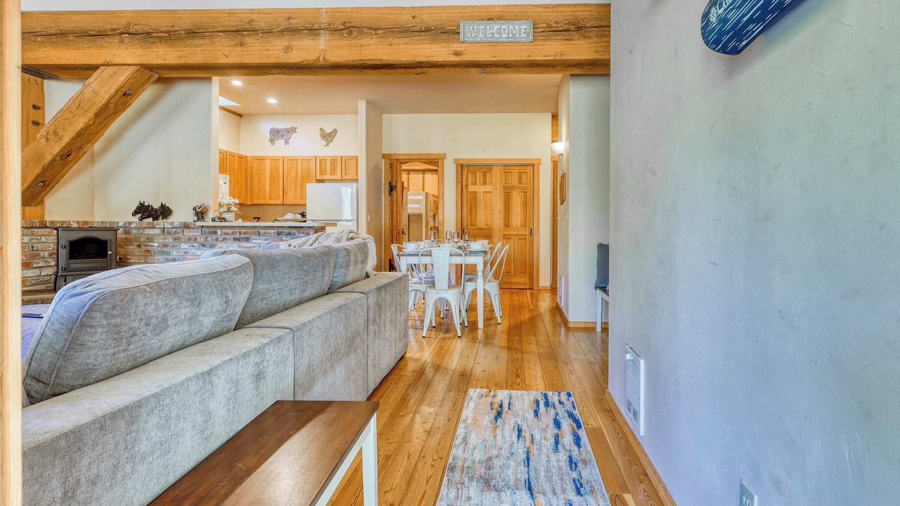 Photo of Bedroom in Anacortes