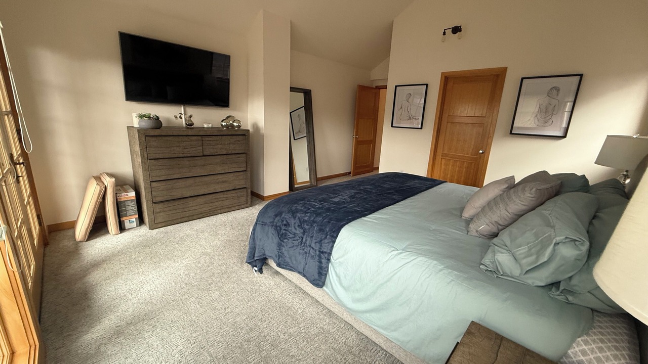 Photo of Bedroom in Willamette Heights