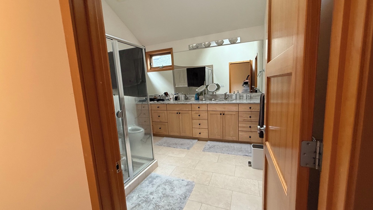 Photo of Bathroom in Willamette Heights