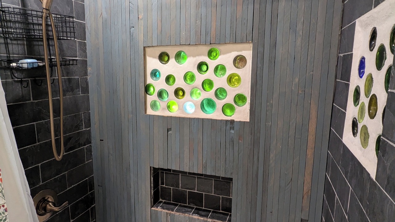 Photo of Bathroom in Clatskanie