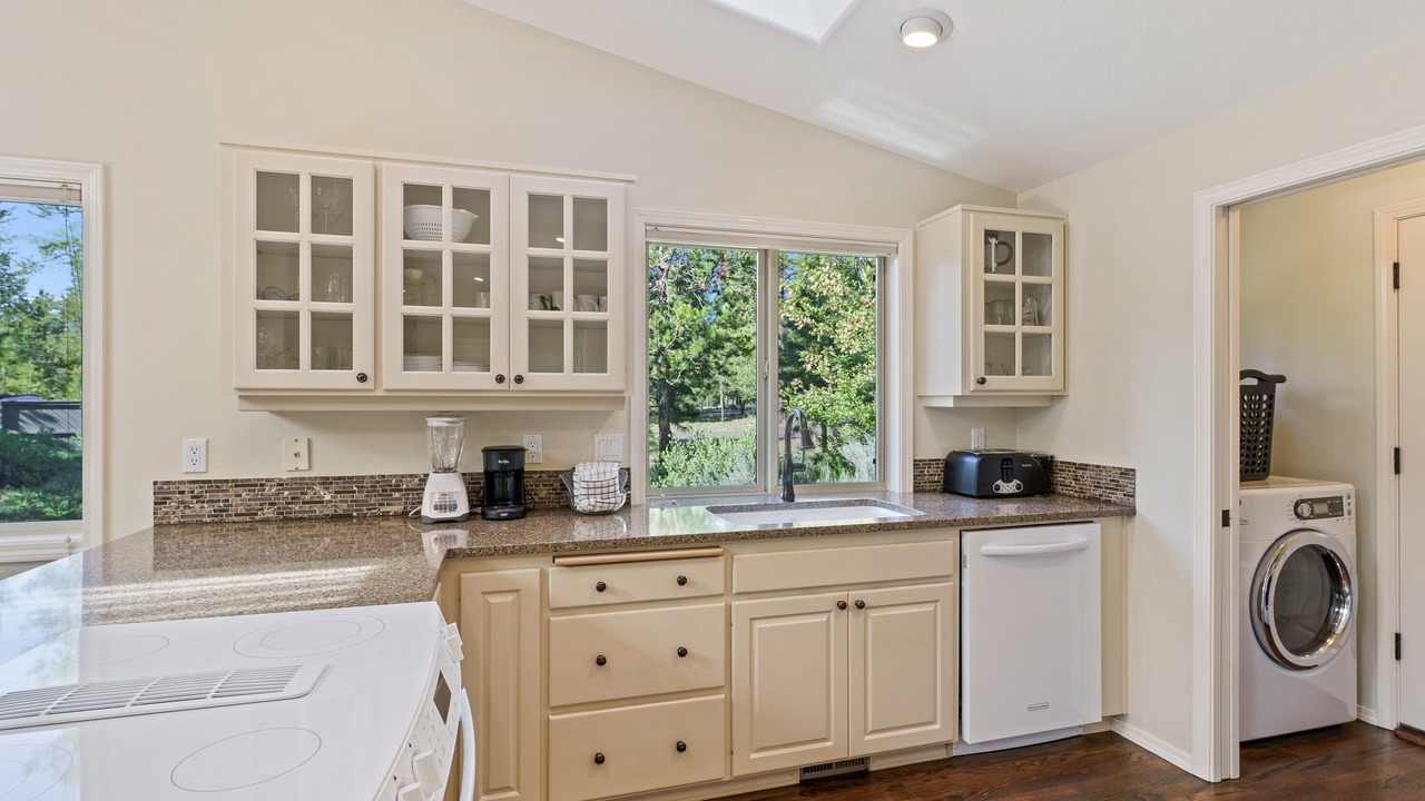 Photo of Kitchen in Deer Park