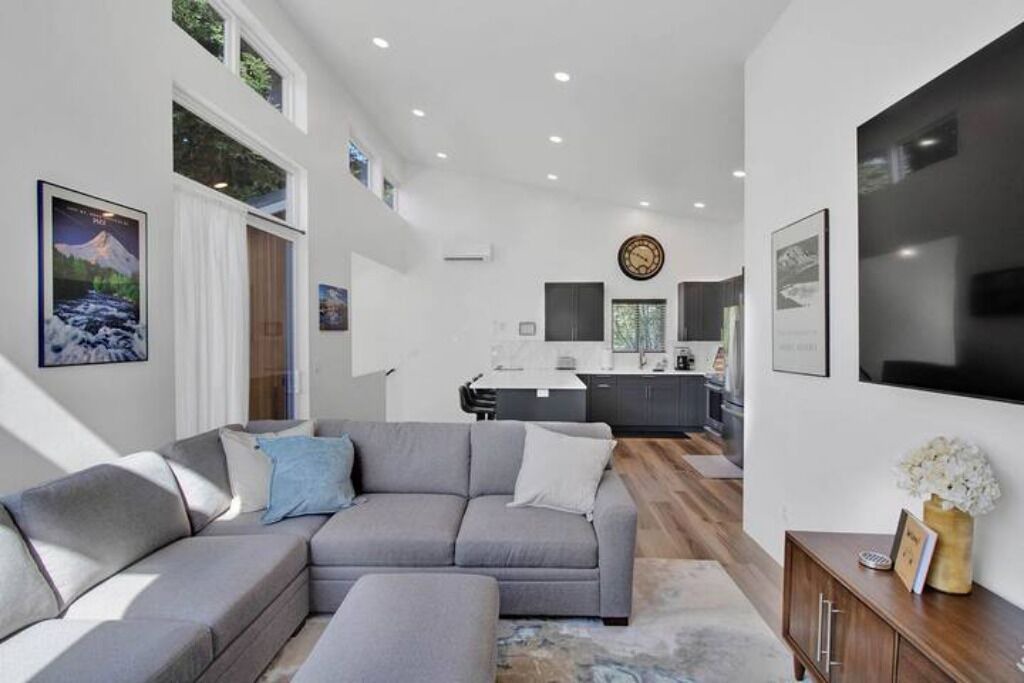 Photo of Livingroom in Eugene