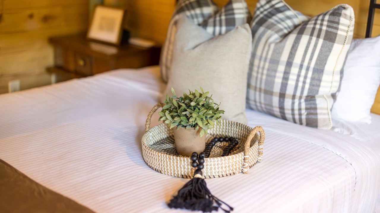 Photo of Bedroom in Mammoth Creek