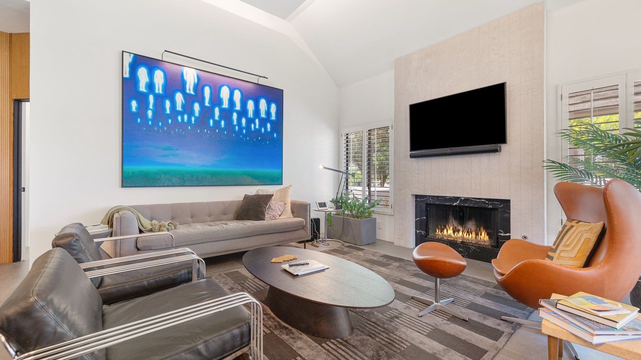 Photo of Livingroom in Sonora Sunrise