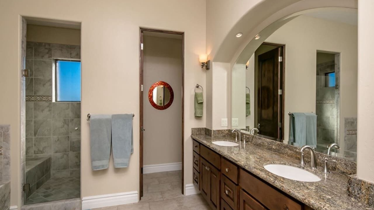 Photo of Bathroom in Parker Strip