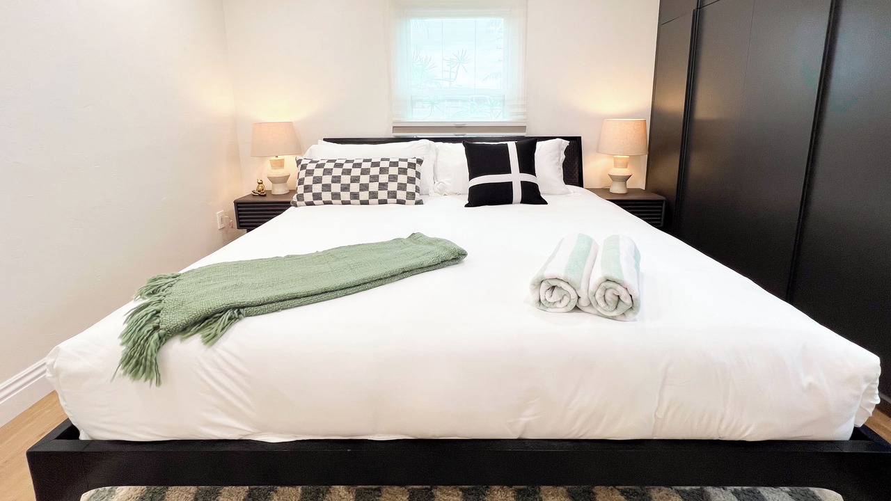 Photo of Bedroom in Bay Park