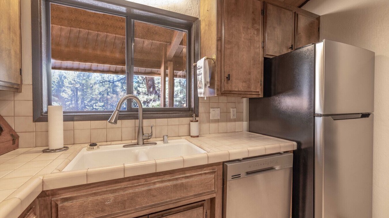 Photo of Kitchen in Summit Estates