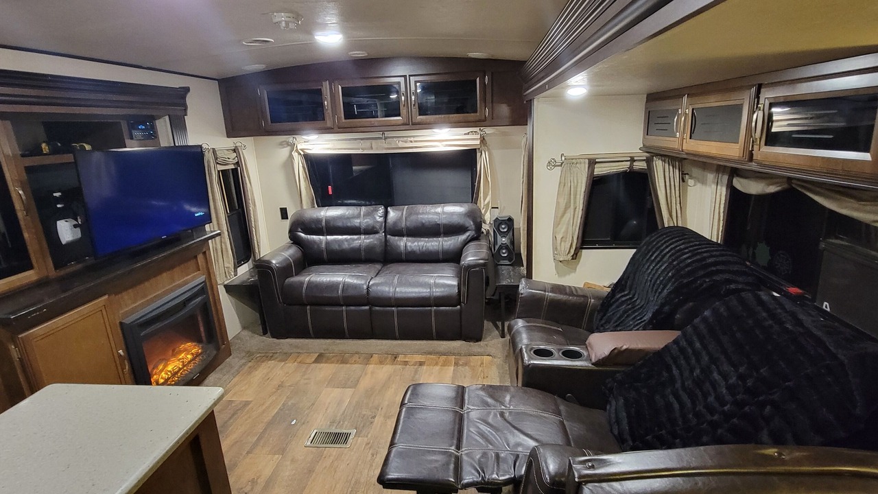 Photo of Livingroom in Sherman Oaks