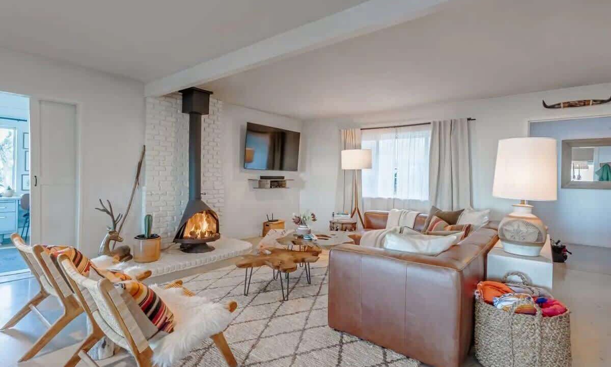 Photo of Livingroom in Joshua Tree Highlands