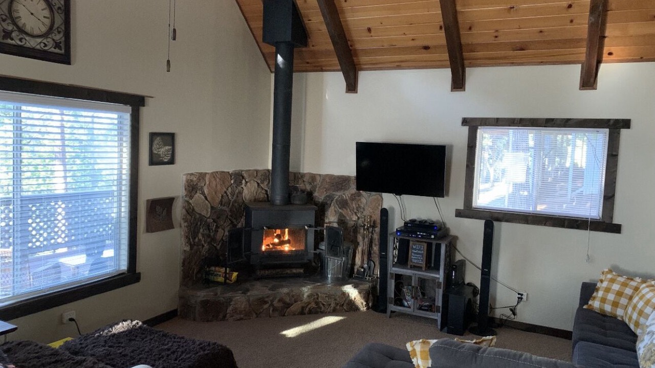 Photo of Livingroom in Mi-Wuk Village
