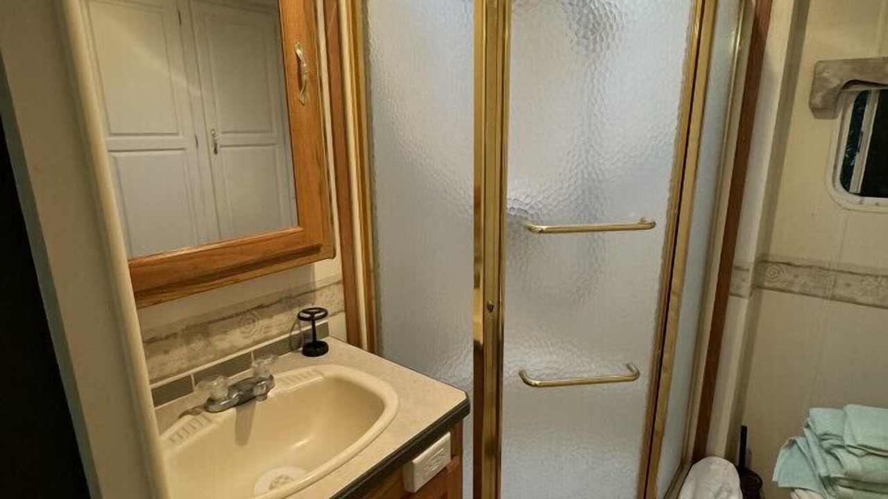 Photo of Bathroom in Southeast Salem
