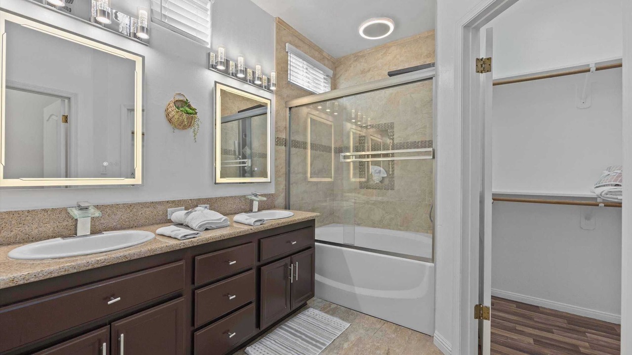 Photo of Bathroom in Greenacres