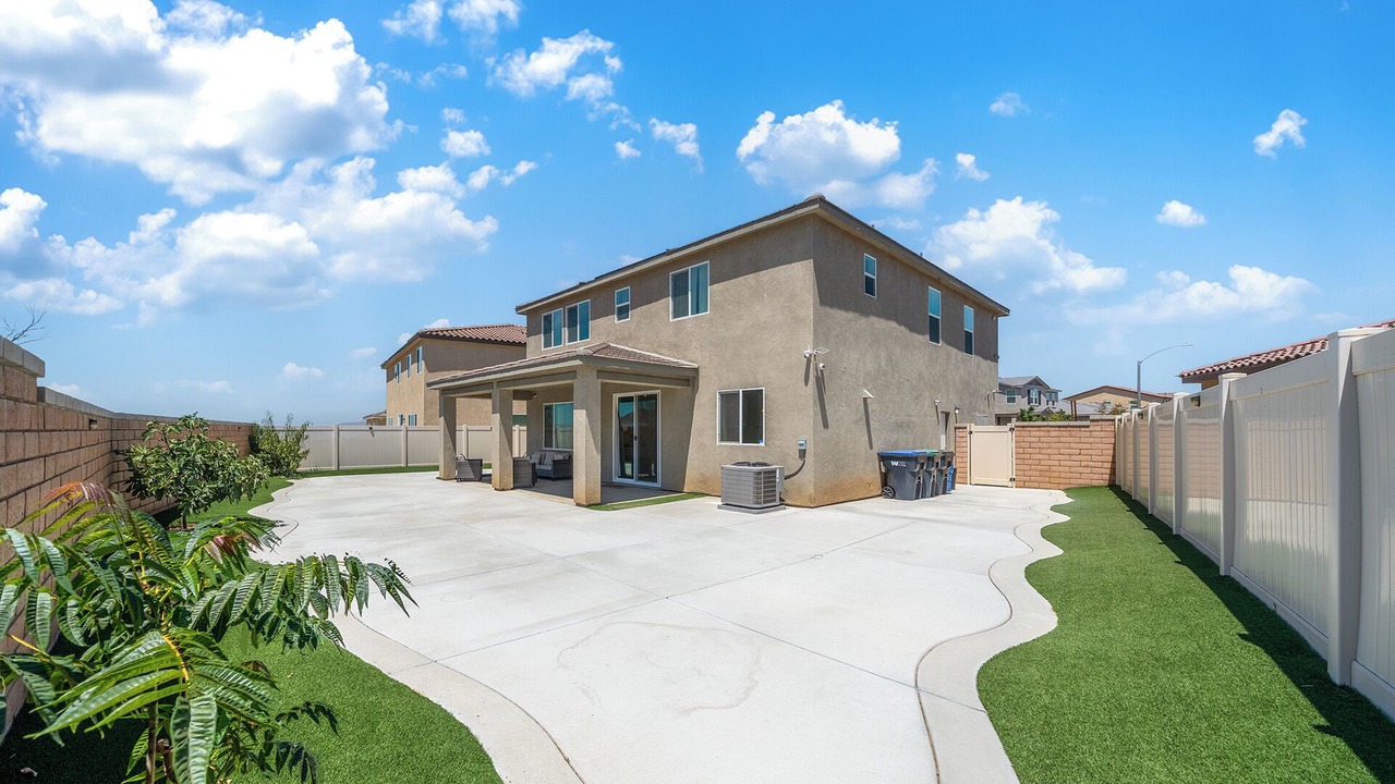 Photo of Outdoor in Riverside