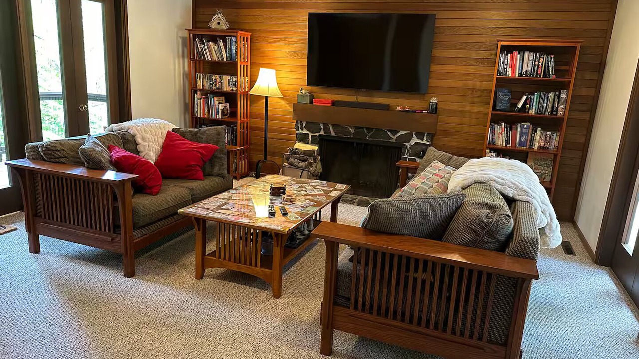 Photo of Bedroom in Southeast Eugene