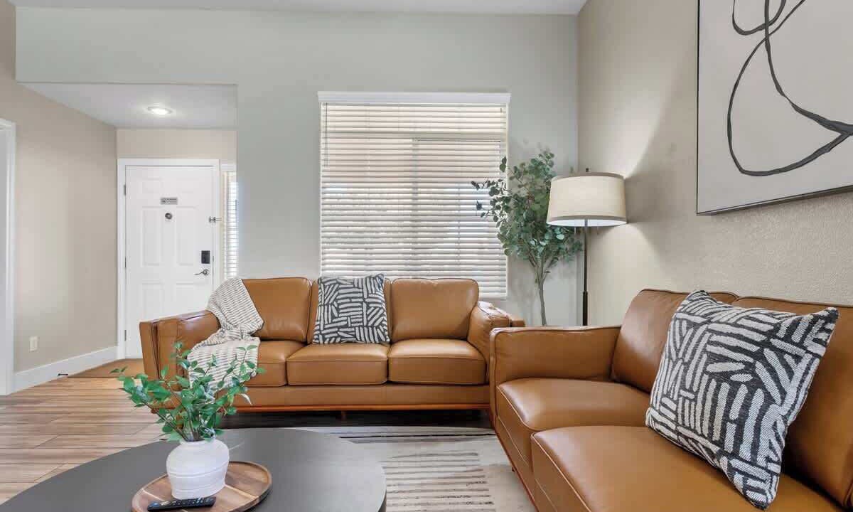 Photo of Livingroom in River Mountain