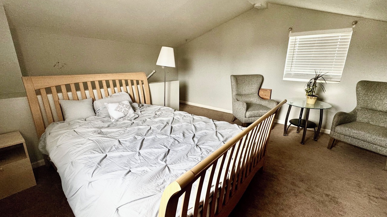 Photo of Bedroom in Fremont