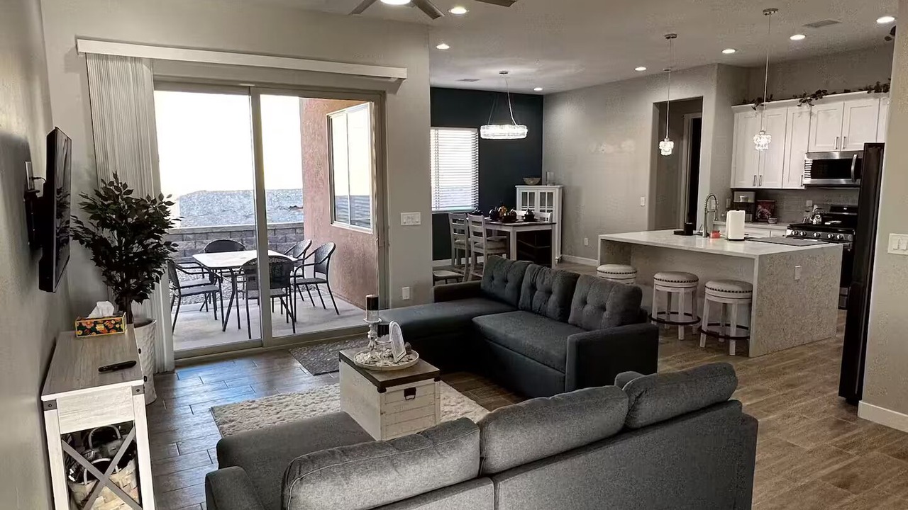 Photo of Livingroom in Bullhead City