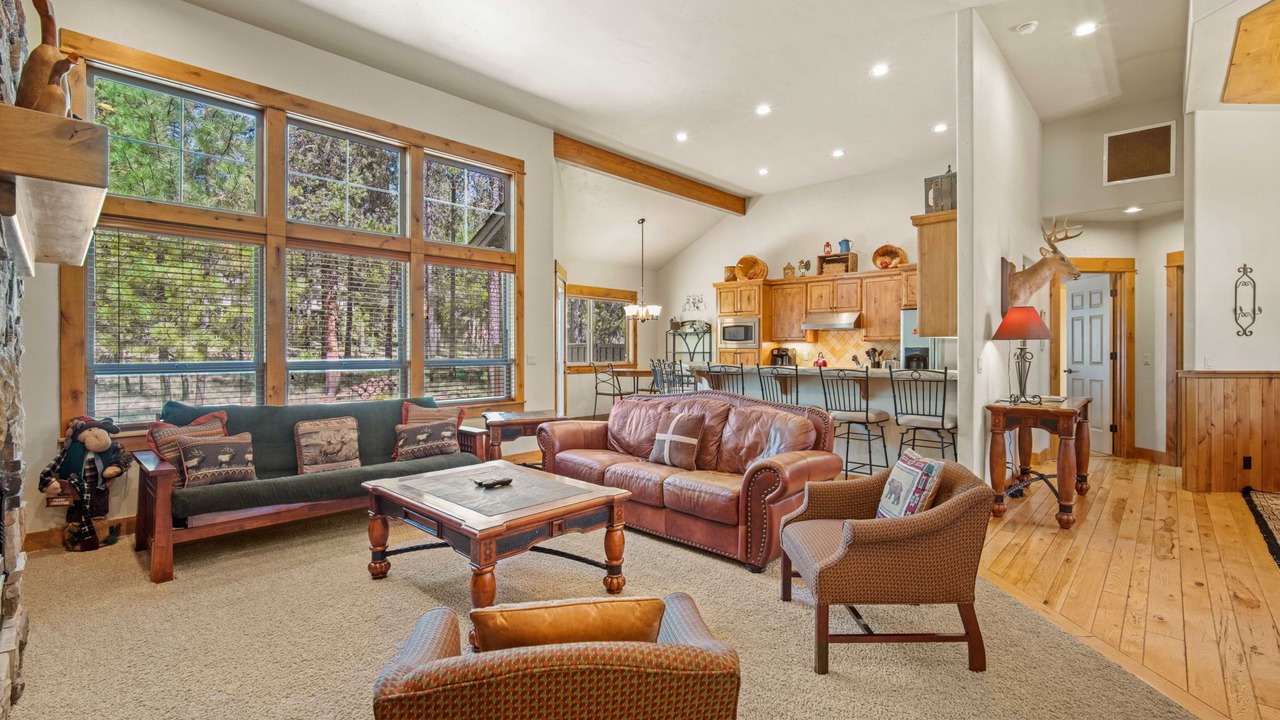 Photo of Livingroom in Deer Park
