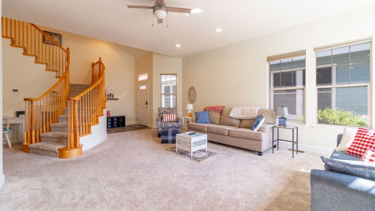 Photo of Livingroom in Sparks