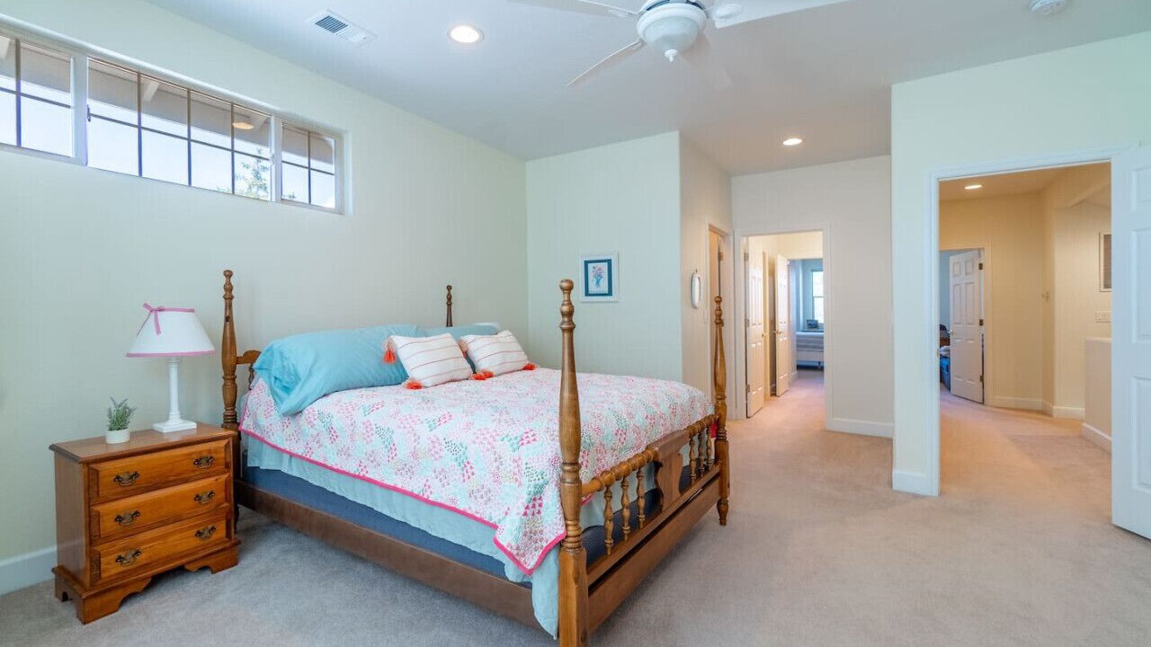 Photo of Bedroom in Sparks