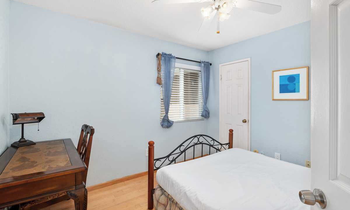 Photo of Bedroom in Rancho Penasquitos